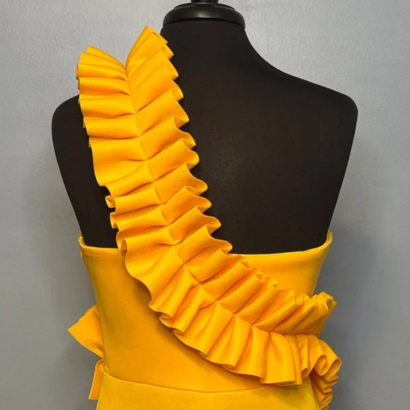 Vibrant Yellow One Shoulder Ruffle Dress Size Large - Picture 12 of 16